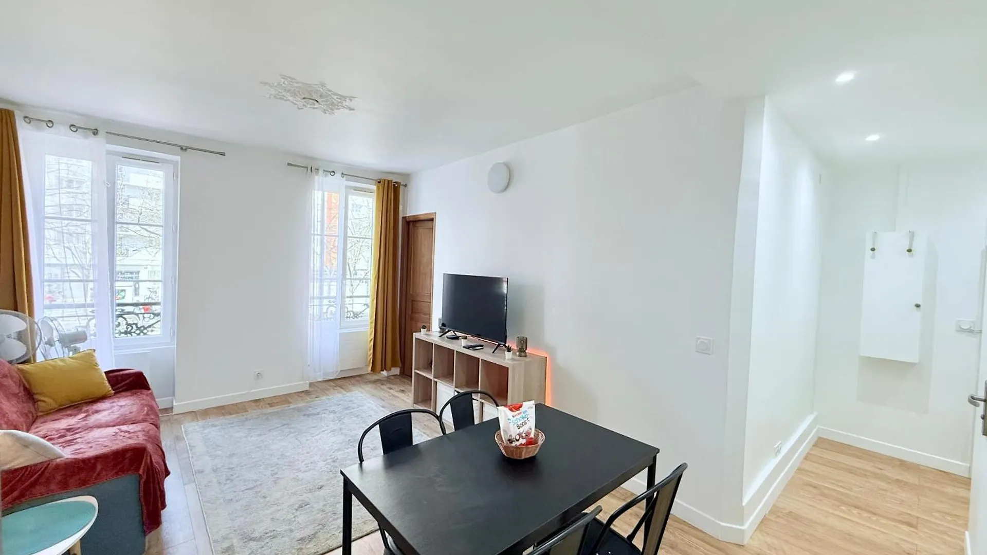 Apartment Refait A Neuf 2 Pieces - Paris - Tout Equipe - Parking France