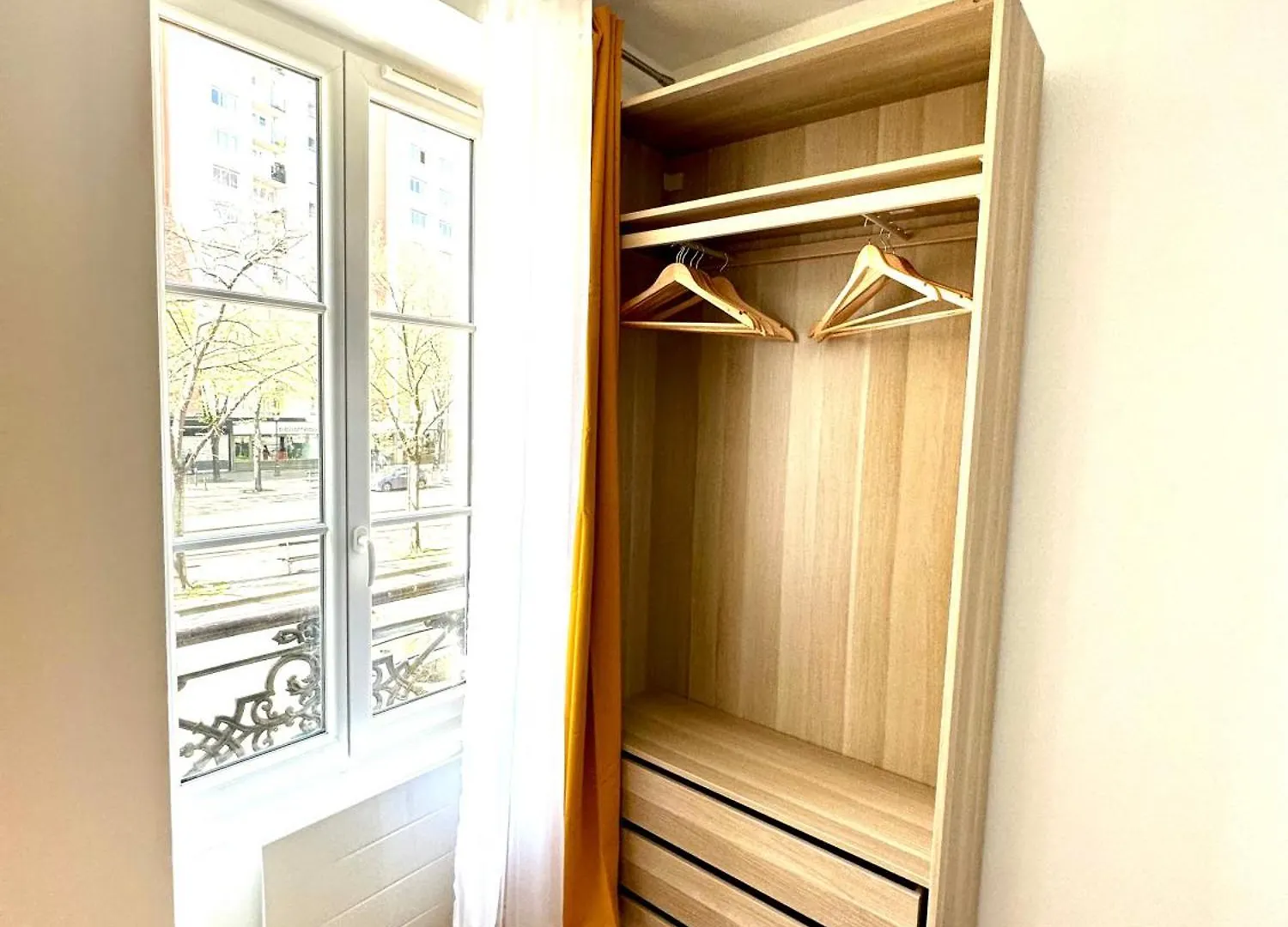 Refait A Neuf 2 Pieces - Paris - Tout Equipe - Parking